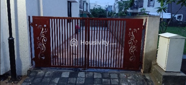 4 BHK Flat for Rent in Sargasan, Gandhinagar Image 1