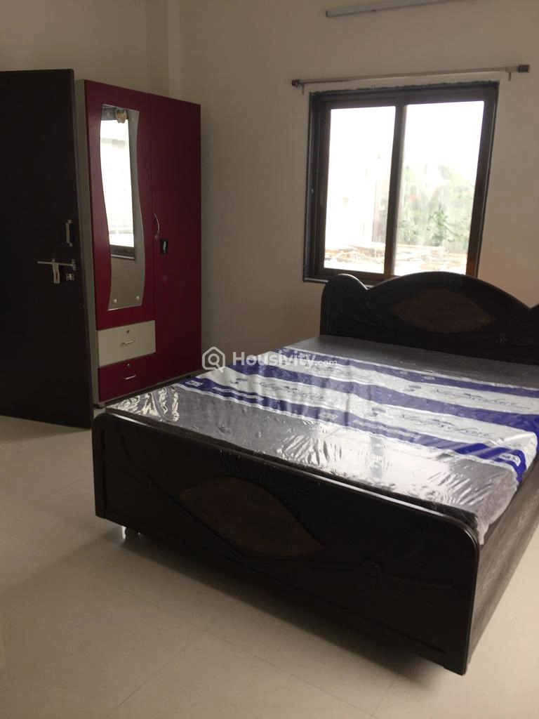 4 BHK Flat for Rent in Sargasan, Gandhinagar Image 4