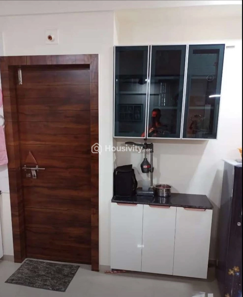 2 BHK Flat for Sale in Sargasan, Gandhinagar Image 3