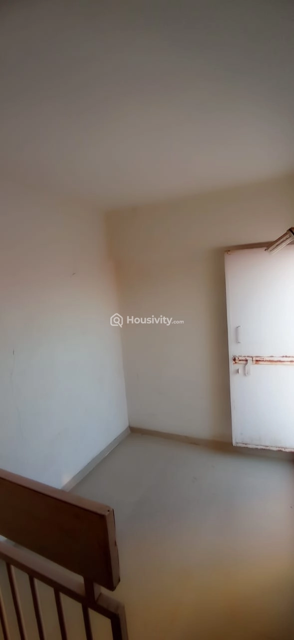 2 BHK Flat for Sale in Kudasan, Gandhinagar Image 3