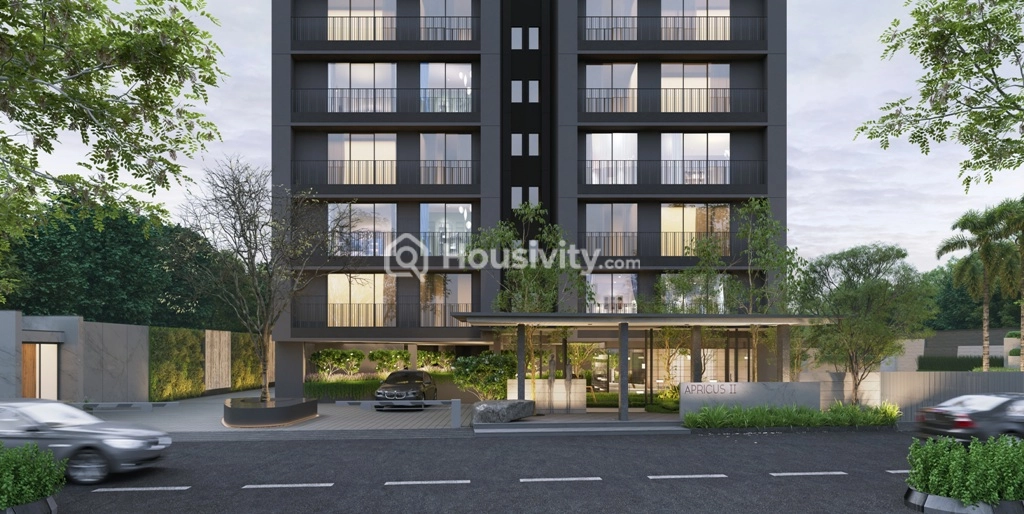 4 BHK Flat for Sale in Thaltej Image 3