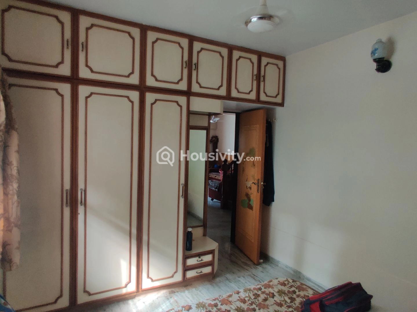 4 BHK Bunglow for Sale in Sola, Ahmedabad Image 4