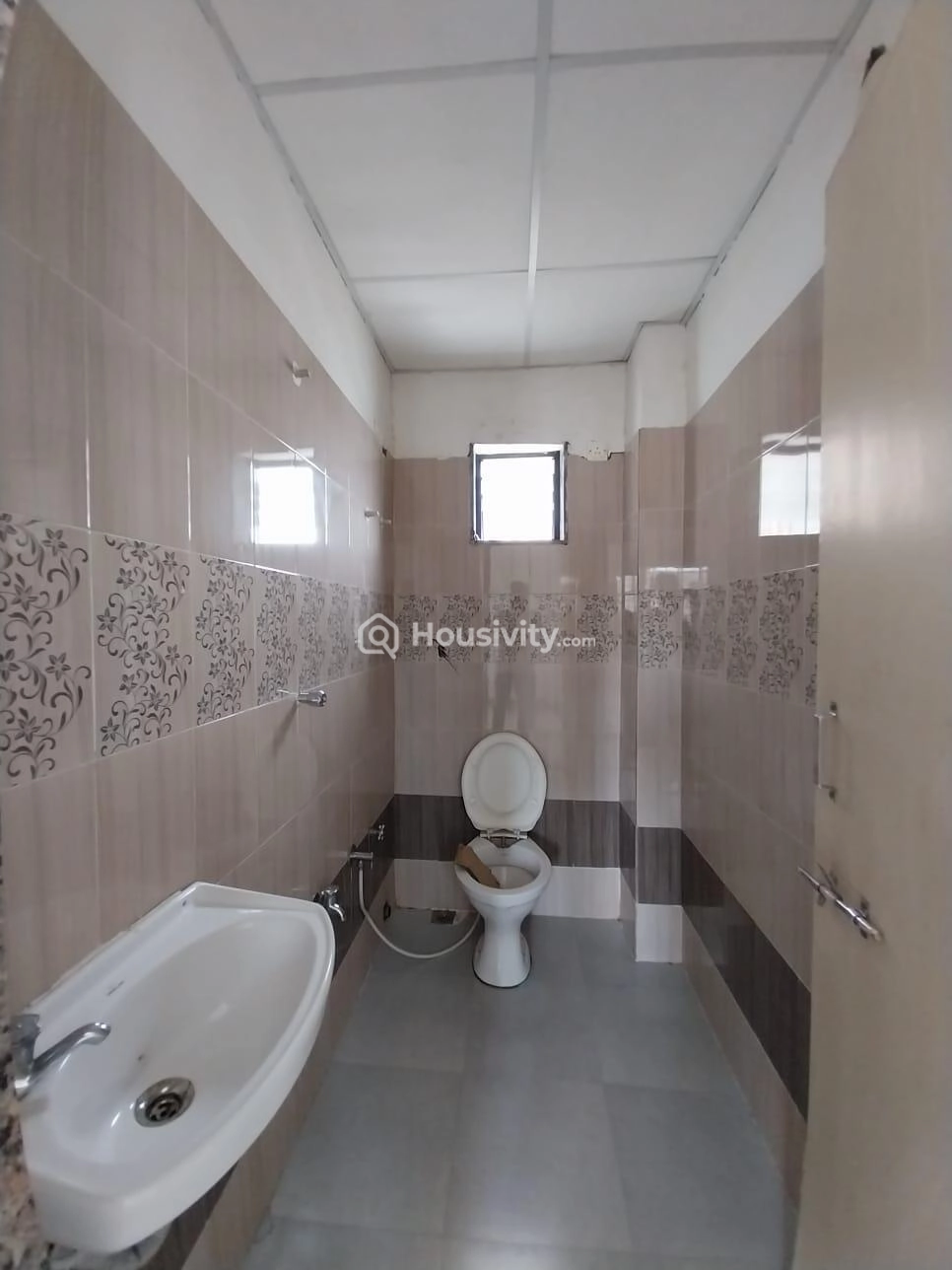 2 BHK Flat for Sale in Gota, Ahmedabad Image 3
