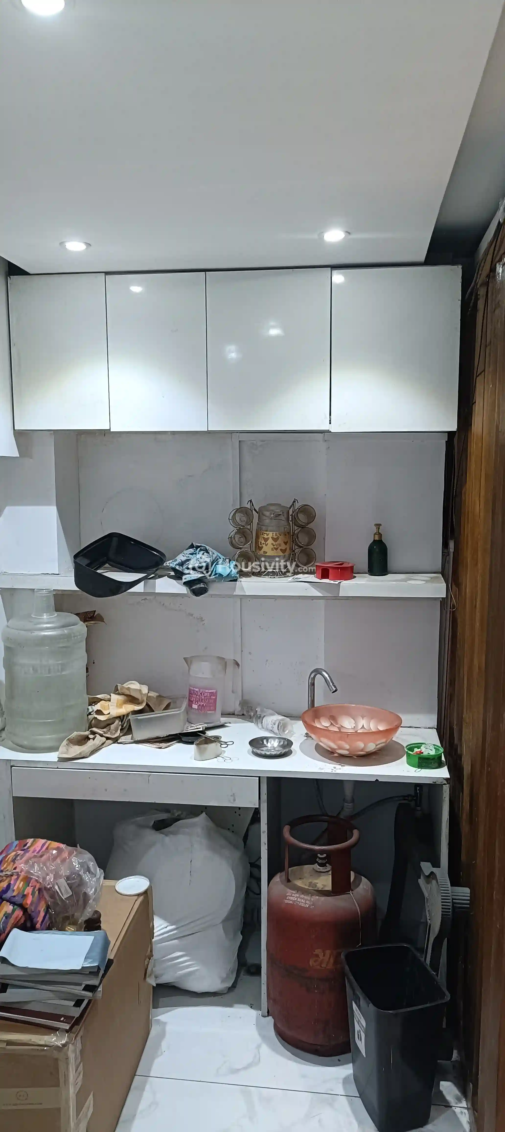 Office Space For Rent Lease Image 2