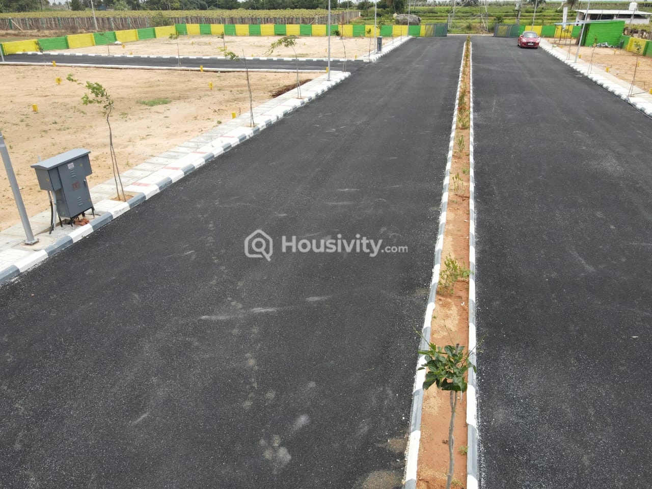 600 1500 Sqft Plot For Sale Image 4