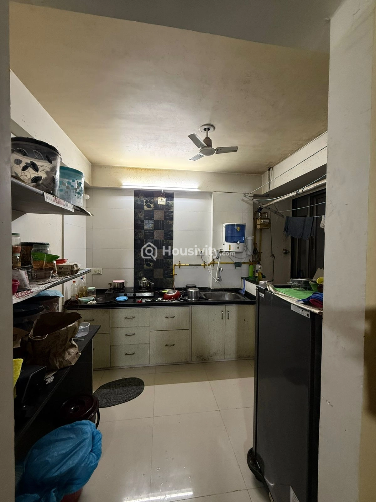2 BHK Flat On Rent Image 4
