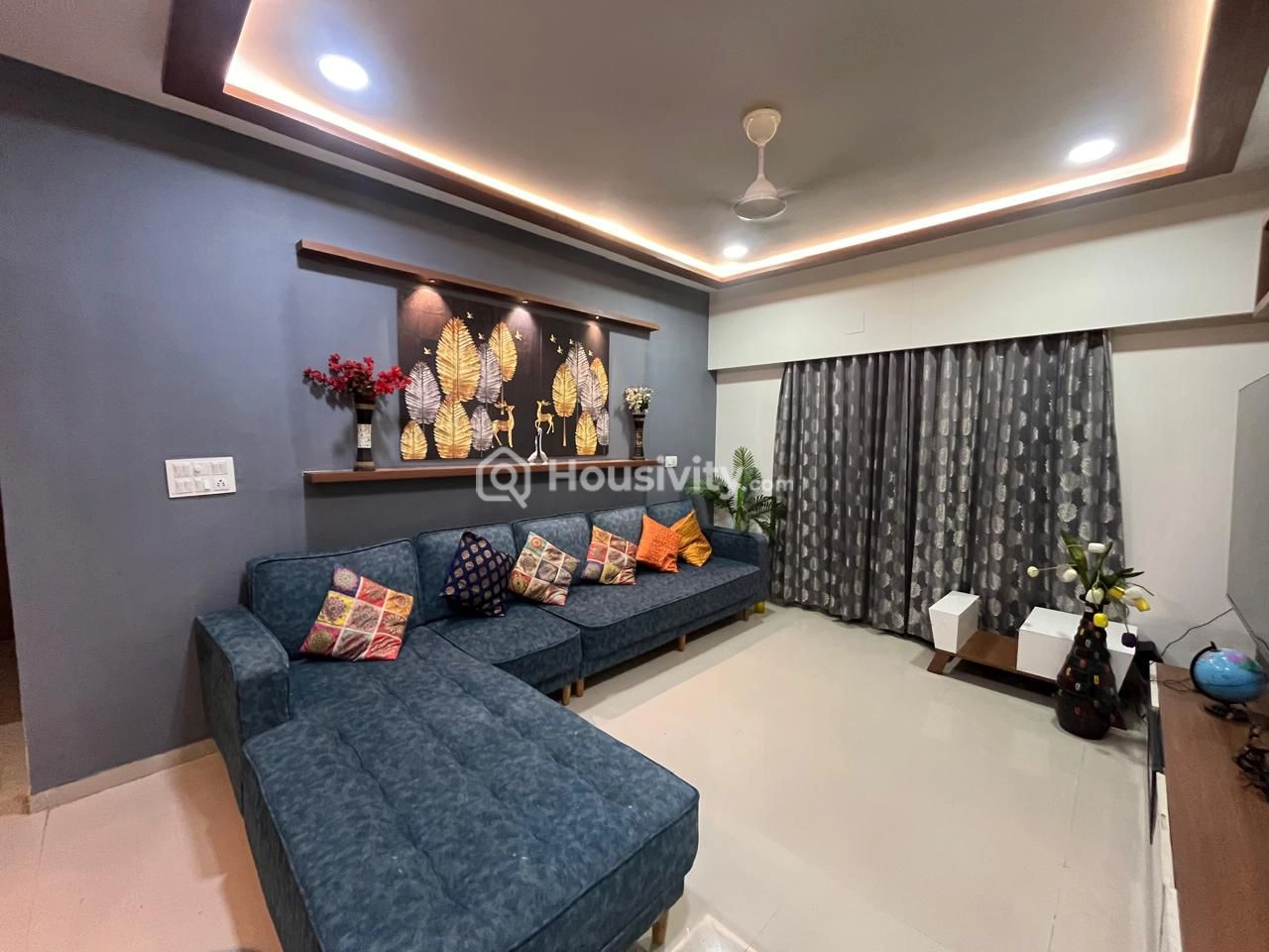 3 BHK Flat for Rent in Vaishnodevi, Ahmedabad Image 1