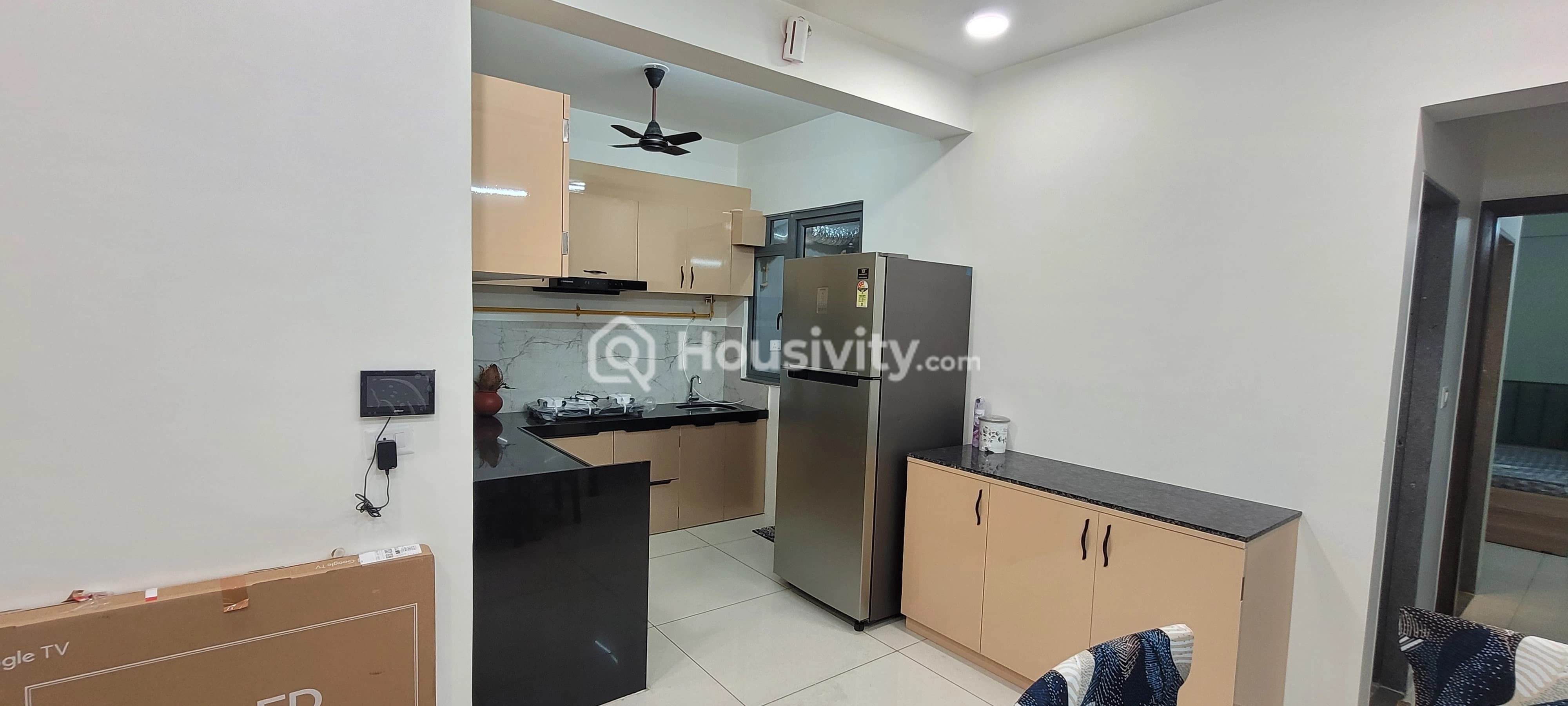 3 BHK Flat for Rent in Vaishnodevi, Ahmedabad Image 4