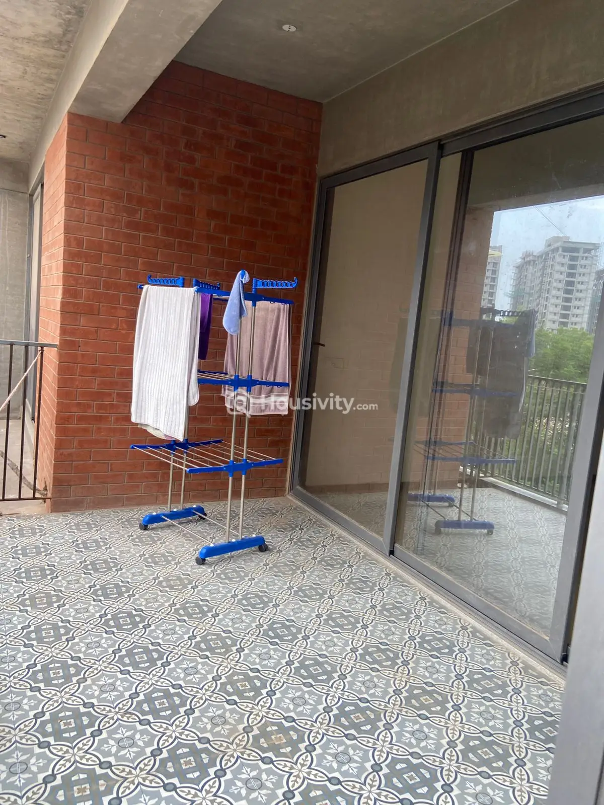 4 BHK Flat for Sale in Sargasan, Gandhinagar Image 1